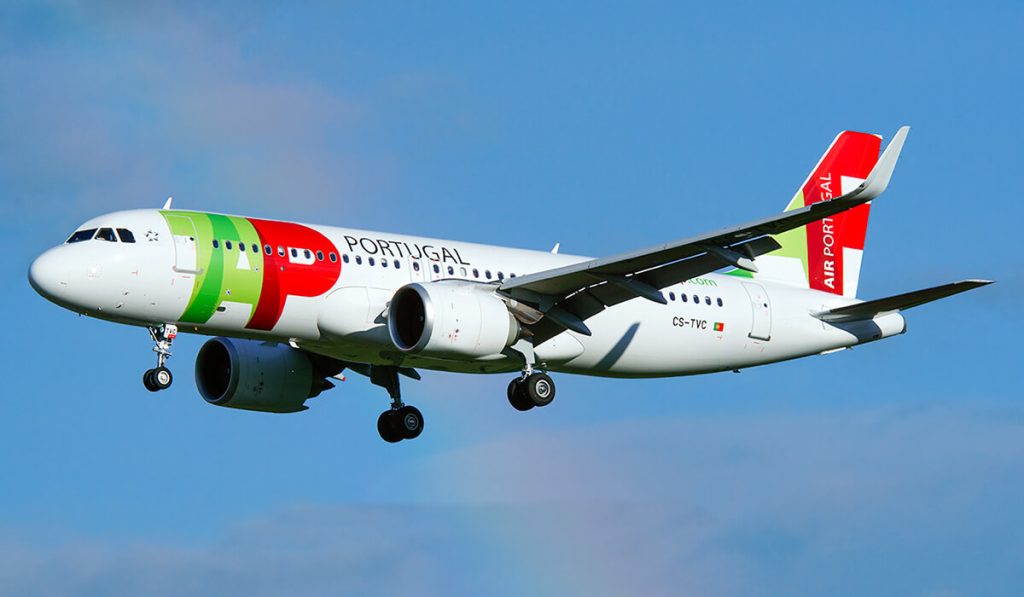 A TAP utiliza normalmente os Airbus 319 e 320 para as ligações entre Lisboa e Cabo Verde.
