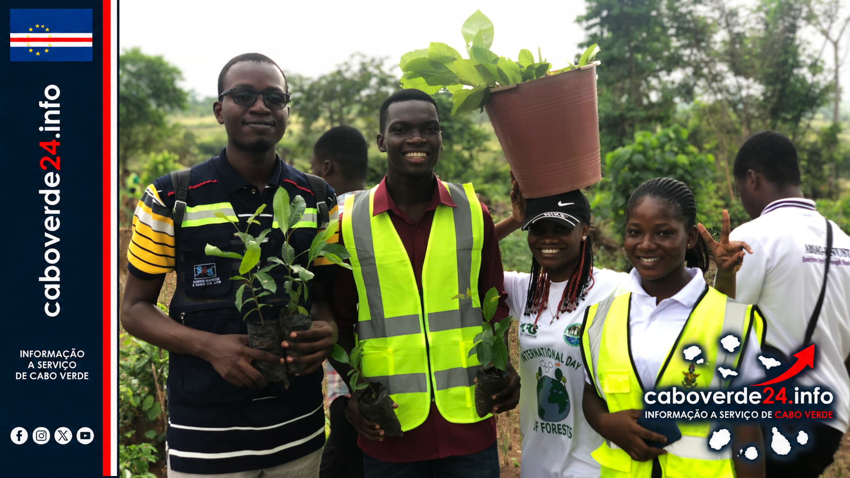 Imagem de arquivo — plantação de árvores durante o Greening Ghana Day, em Kumasi, em 2023. A fotografia é ilustrativa e não mostra o lançamento do relatório.