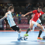 Partida de futsal entre Argentina e Egito nos Jogos Olímpicos da Juventude de 2018, utilizada como imagem ilustrativa.