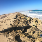 Praia perto de Santa Maria, na ilha do Sal. Imagem de arquivo, captada em 2024; não mostra o futuro edifício da Casa do Clima nem o Largo da Força Aérea.