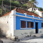 Casa na Rua Banana, na Cidade Velha, em fotografia de arquivo de 2011. A imagem mostra o centro histórico que acolhe o festival, mas não as atividades nem os participantes de 2026.