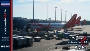 Arquivo — aviões Airbus A320 da easyJet fotografados no aeroporto de Amesterdão-Schiphol em 29 de setembro de 2026. A imagem não mostra o voo inaugural para o Sal.