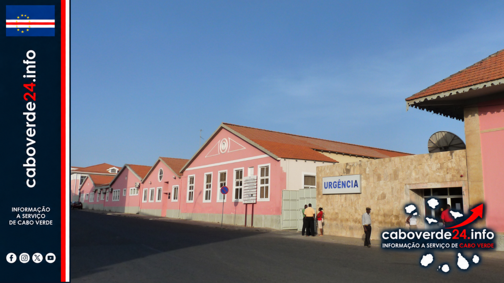 Hospital Universitário Agostinho Neto, na Praia, em fotografia de arquivo de 2012. A imagem não mostra a aplicação atual das novas regras de visita.
