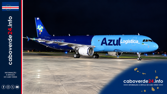 Novo cargueiro da Azul faz escala no Sal durante viagem da China para o Brasil ​“O terceiro Airbus A321 cargueiro destinado à Azul Logística passou pela ilha do Sal durante a sua viagem de entrega entre a China e o Brasil, depois de escalas no Uzbequistão e em Malta.”
