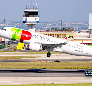 Arquivo — Airbus A320neo da TAP no aeroporto de Lisboa, em 2020. A imagem não mostra o voo inaugural Porto–Sal previsto para outubro de 2026.