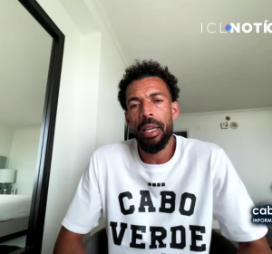 Arquivo — Vozinha numa entrevista à teleSUR. A imagem não mostra a partida contra o Palestino em 25 de outubro.